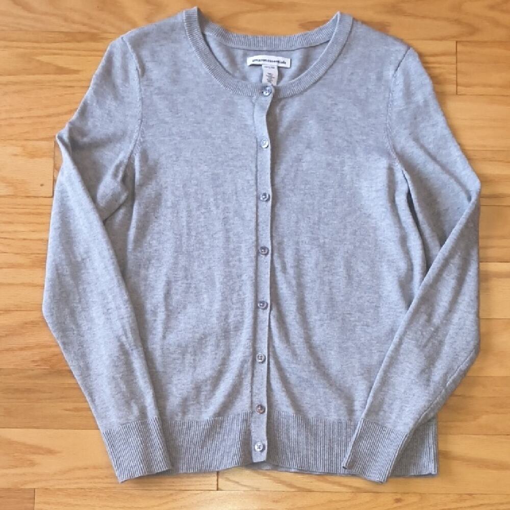 Amazon Essentials Women's Light Gray Cardigan Size M Gently Used